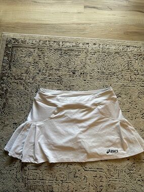 Asics White Circle Skater Athletic Skort